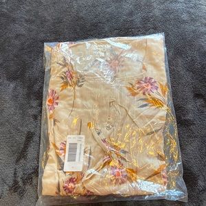 Maurice’s Womens hi low top NWT